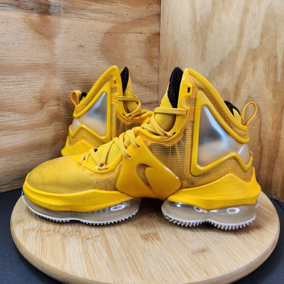 Nike LeBron James 19 Hard Hat Yellow Gold Basketball Shoes Sneakers - Picture 9 of 11
